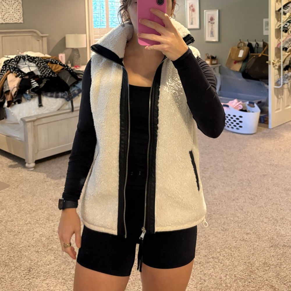 Abercrombie & Fitch Cream Sherpa Vest with Black Trim